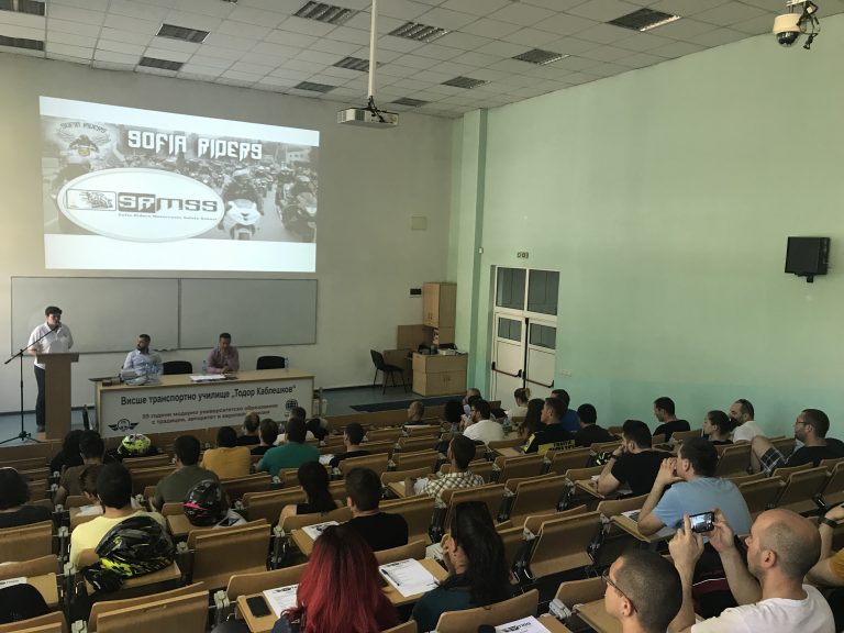 Малина Крумова участва в откриването на Мото училище за безопасност