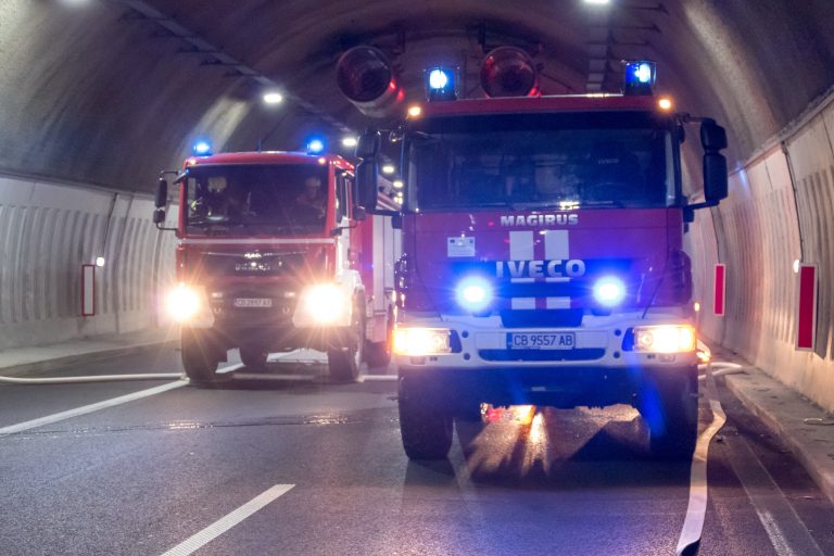 Мащабно учение провери времето за реакция и взаимодействието на институциите при пътен инцидент в тунелно съоръжение