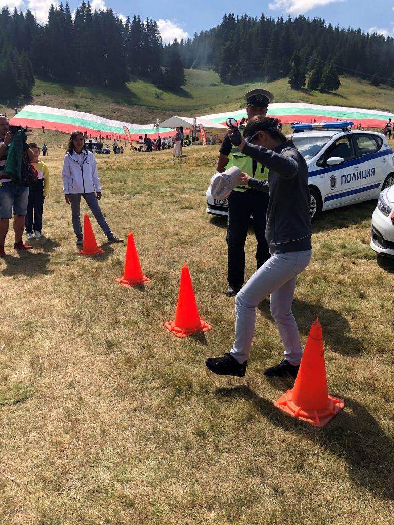 Превантивни мерки за повишаване на пътната безопасност поради голямото струпване на хора и автомобили на фестивала „Рожен“