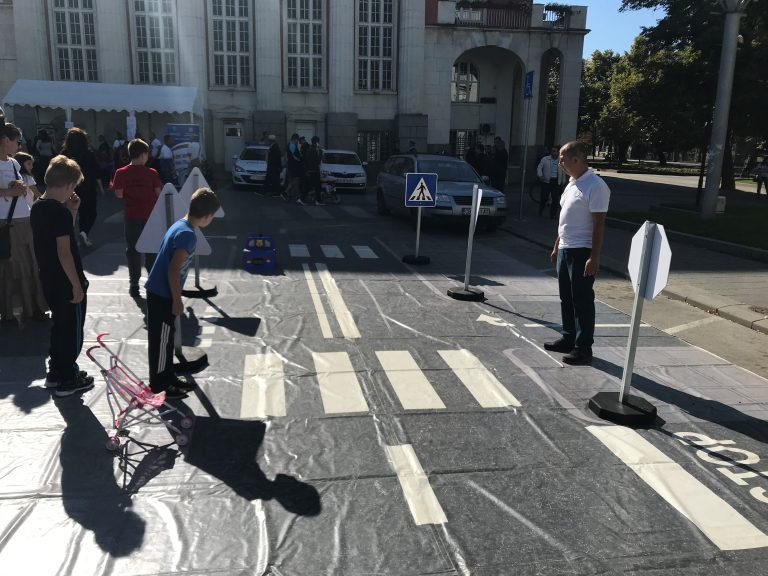 В Плевен се проведе 27-я Национален конкурс "Пътен полицай на годината - 2019" В Плевен се проведе 27-я Национален конкурс "Пътен полицай на годината - 2019"