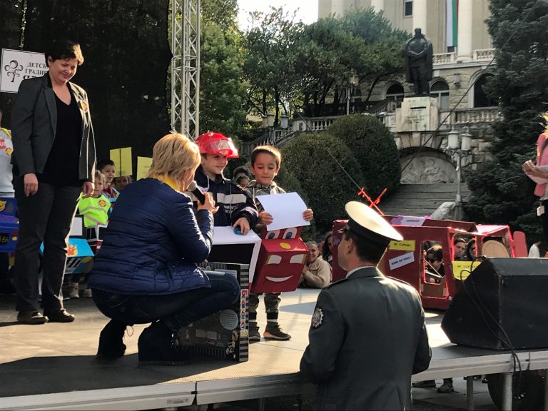 Първият празник на пътната безопасност в Габрово събра стотици гости