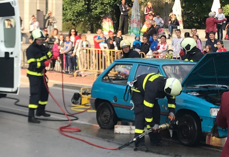 Първият празник на пътната безопасност в Габрово събра стотици гости