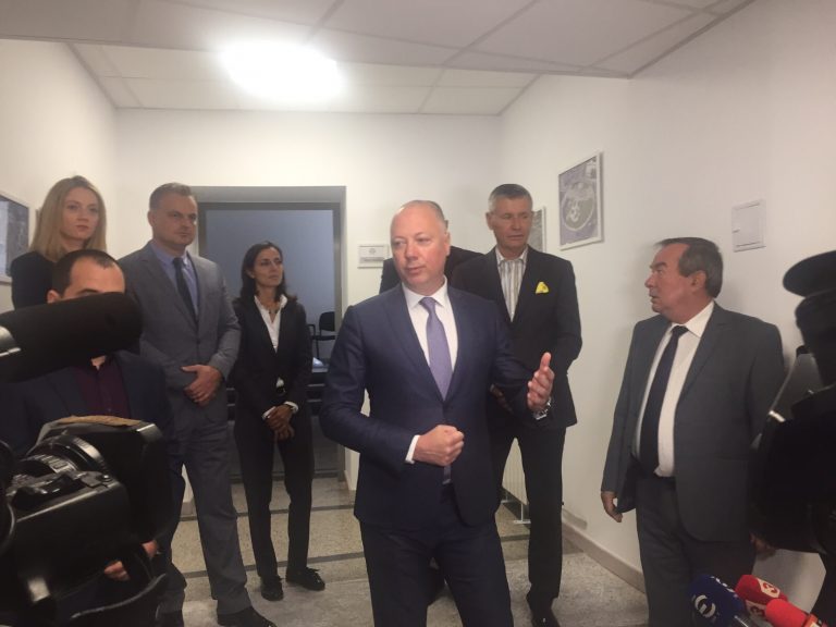 Откриха нова лаборатория за подобряване изследванията в областта на пътното строителство в УАСГ Откриха нова лаборатория за подобряване изследванията в областта на пътното строителство в УАСГ