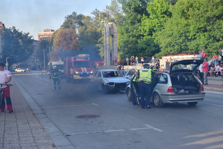 Под надслов „Движи се…РАЗУМНО“ премина вторият празник на пътната безопасност в Габрово Под надслов „Движи се…РАЗУМНО“ премина вторият празник на пътната безопасност в Габрово