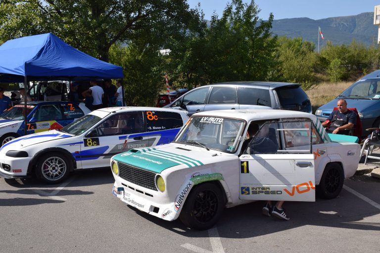 Анкета сред младите водачи показва: 85% препоръчват да се шофира с придружител след взимане на книжка