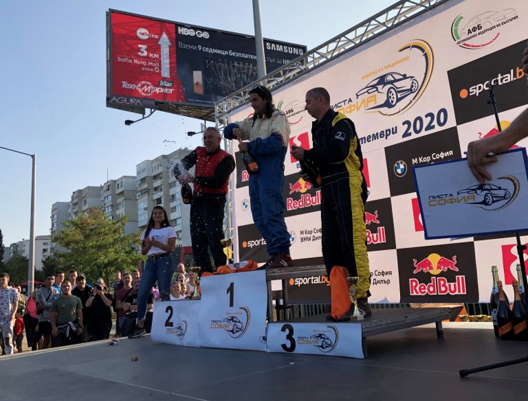 Анкета сред младите водачи показва: 85% препоръчват да се шофира с придружител след взимане на книжка