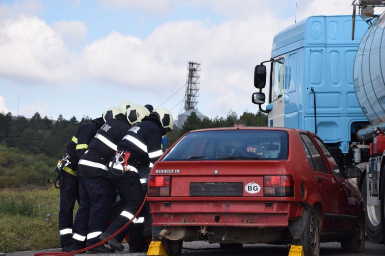 Учение за реакция при мащабно ПТП се проведе в Разград