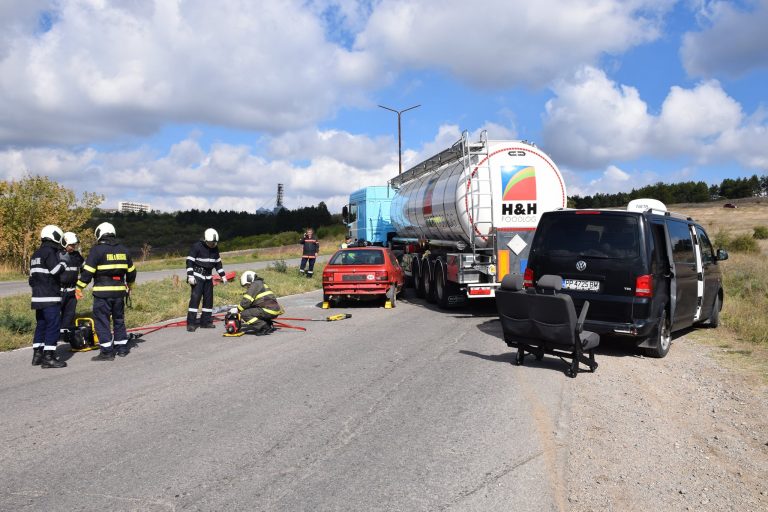 Учение за реакция при мащабно ПТП се проведе в Разград
