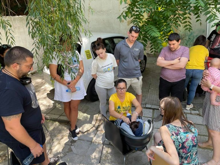 Около половината от всички столчета за деца в автомобилите са монтирани погрешно Около половината от всички столчета за деца в автомобилите са монтирани погрешно