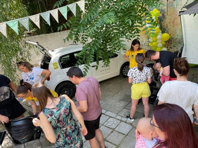 Около половината от всички столчета за деца в автомобилите са монтирани погрешно Около половината от всички столчета за деца в автомобилите са монтирани погрешно