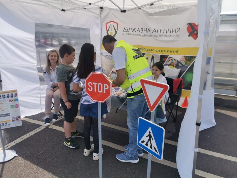 42810d80-c50d-4849-bfdb-9fa0ddf3e32f