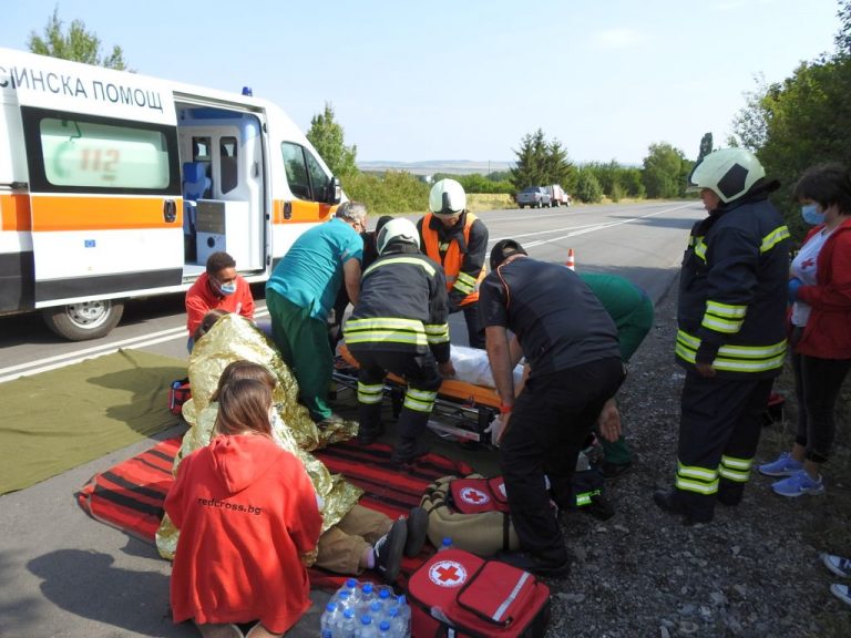 Организацията за реагиране при ПТП демонстрираха екипите на Единната спасителна система в област Търговище Организацията за реагиране при ПТП демонстрираха екипите на Единната спасителна система в област Търговище