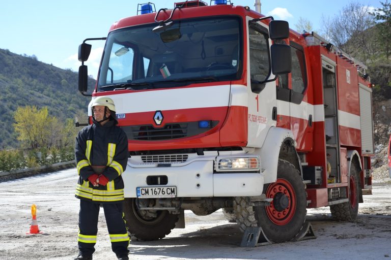 Съвместно учение на съставните части на Единната спасителна система в региона на Пловдив Съвместно учение на съставните части на Единната спасителна система в региона на Пловдив