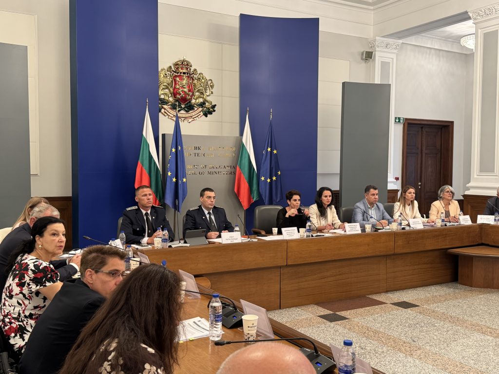Държавно-обществената консултативна комисия по проблемите на безопасността на движението по пътищата прие годишния доклад за състоянието на БДП и изпълнението на Националната стратегия